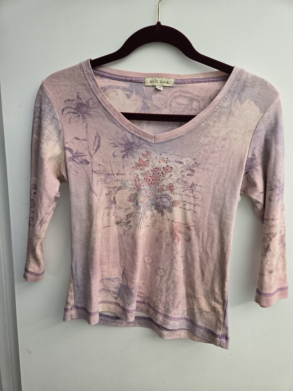 Y2K Vintage Pastel Lavender-Pink Floral V-Neck Top by Xcit U.S.A.